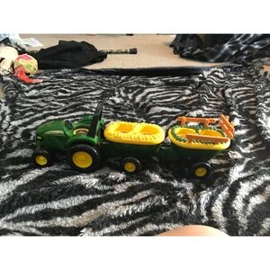 Tomy John Deere Tractor Toy with Animal Carts -‎ Farm Playset for Kids